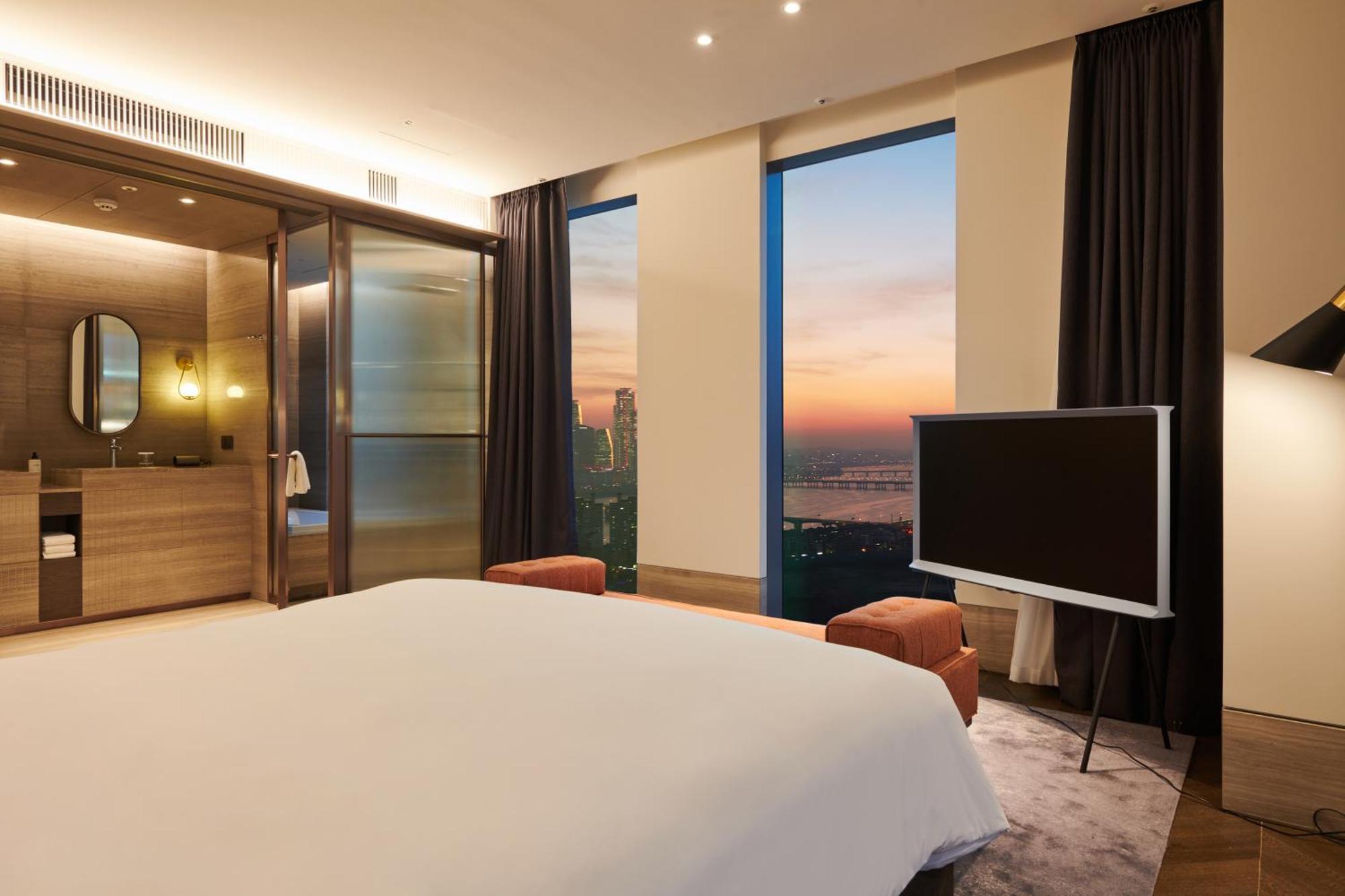 Nine Tree Premier Rokaus Hotel Seoul Yongsan Dış mekan fotoğraf